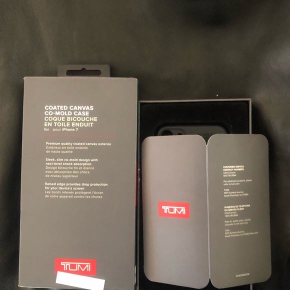 TUMI iPhone7 mold case in black - Picture 5 of 11